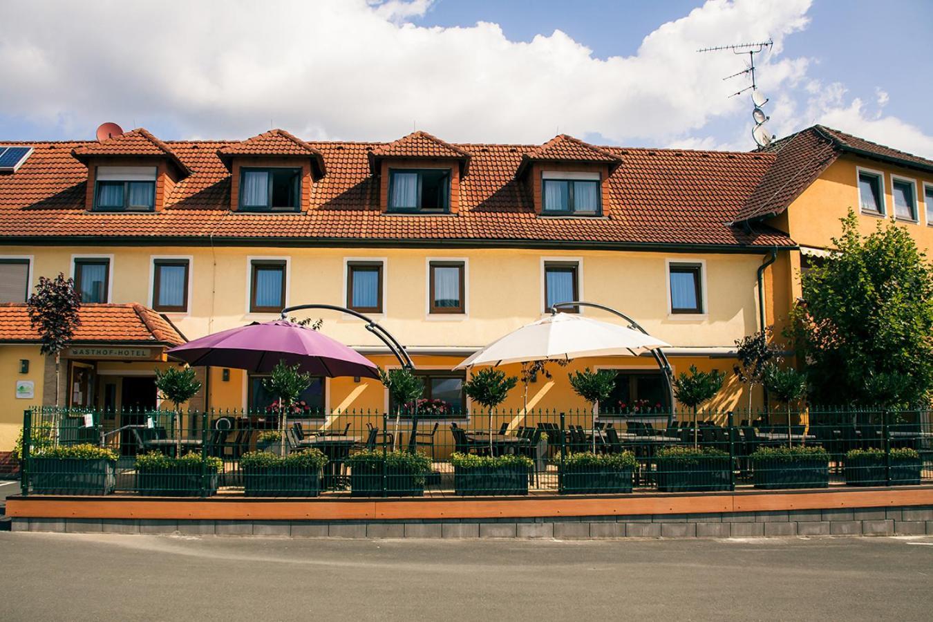 Hotel Spitzenpfeil Michelau in Oberfranken ภายนอก รูปภาพ
