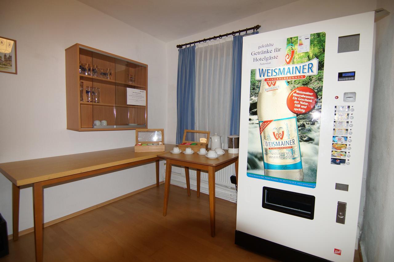 Hotel Spitzenpfeil Michelau in Oberfranken ภายนอก รูปภาพ