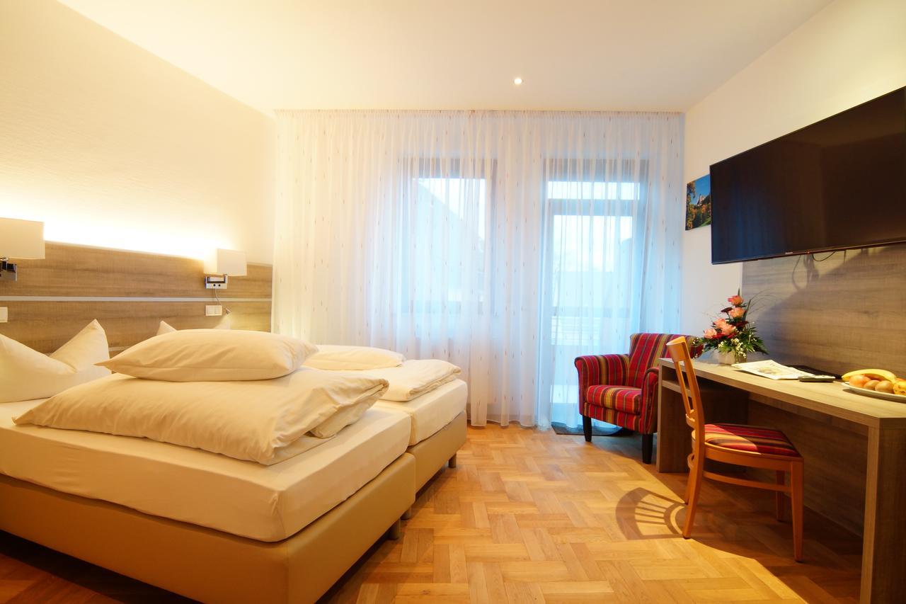 Hotel Spitzenpfeil Michelau in Oberfranken ภายนอก รูปภาพ
