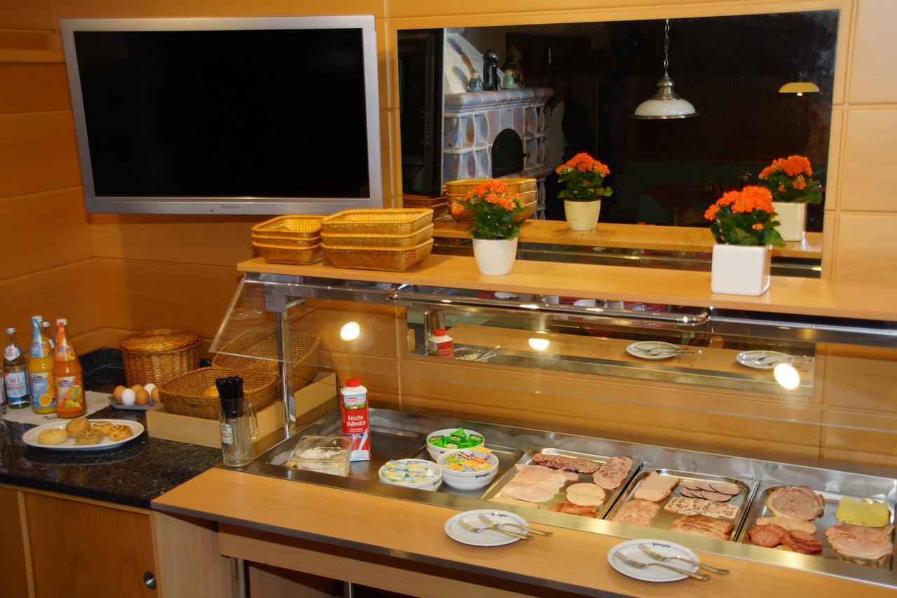 Hotel Spitzenpfeil Michelau in Oberfranken ภายนอก รูปภาพ