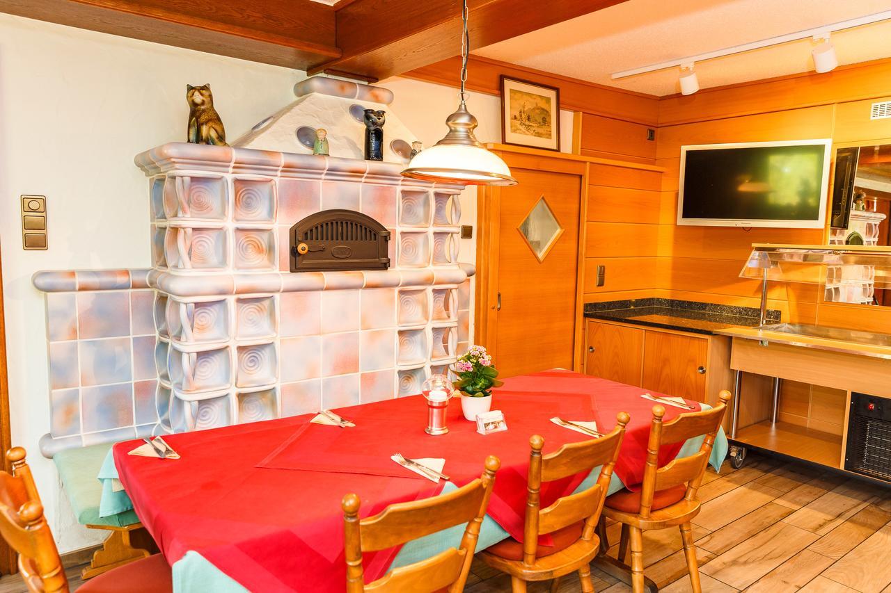 Hotel Spitzenpfeil Michelau in Oberfranken ภายนอก รูปภาพ